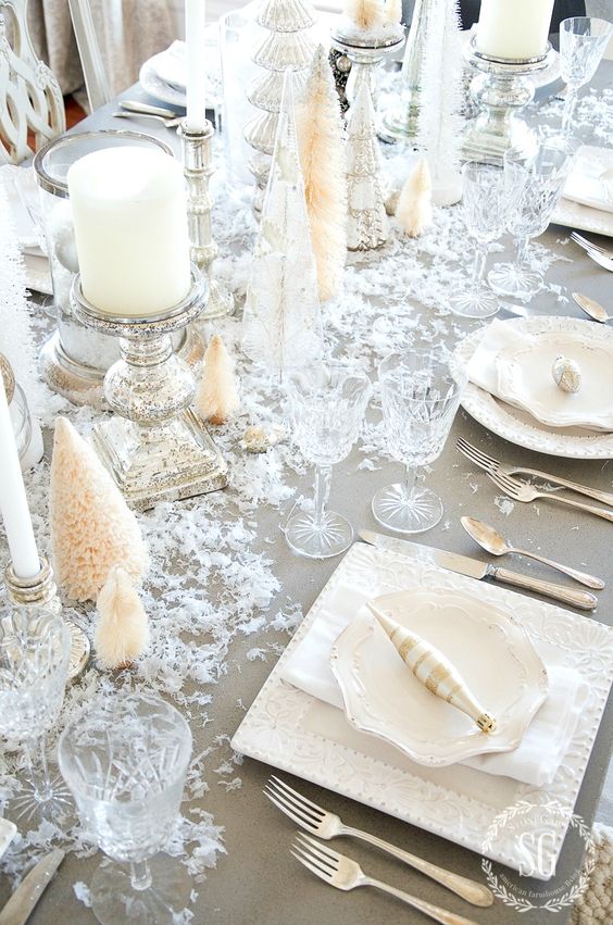 white winter holiday tablescapes