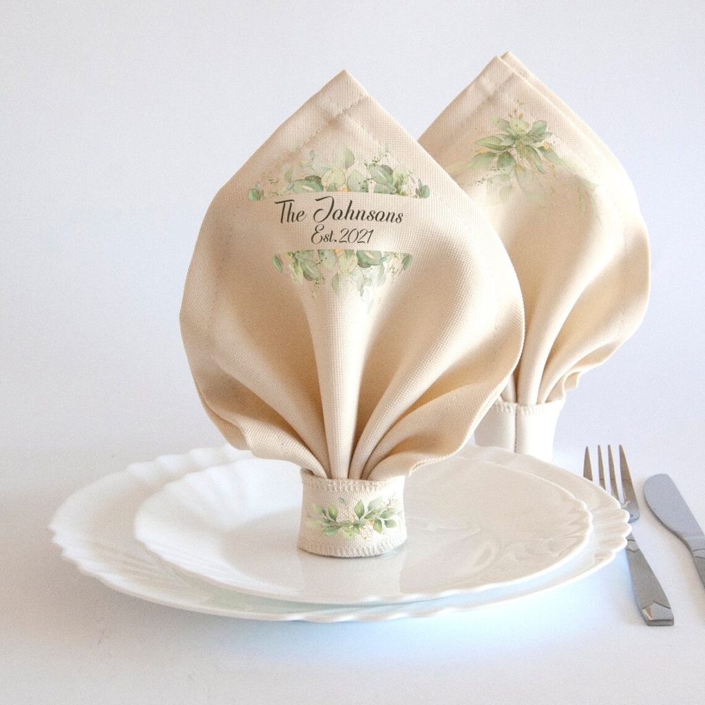 stunning wedding napkins