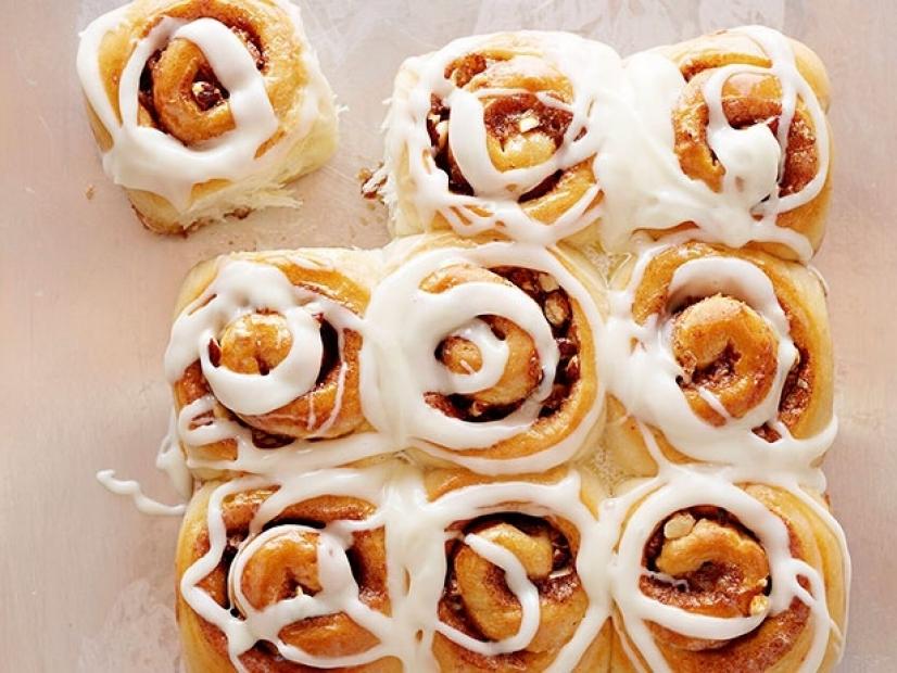 Hazlenut Cinnamon Rolls