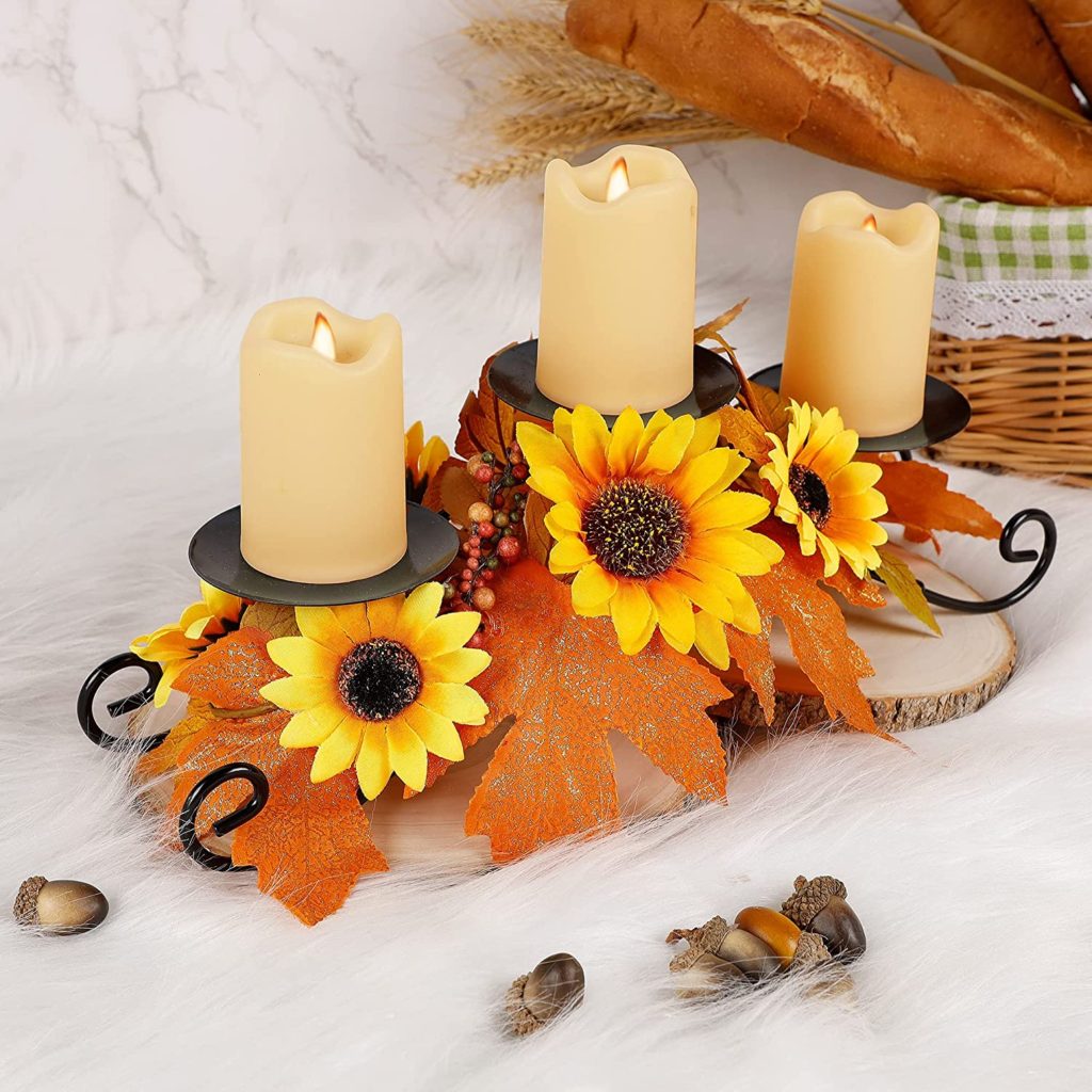 thanksgiving family dinner candles