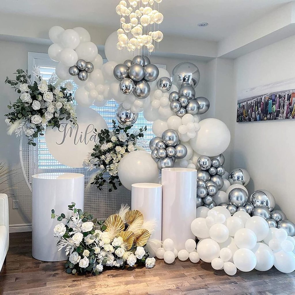 winter wonderland baby shower balloon garland