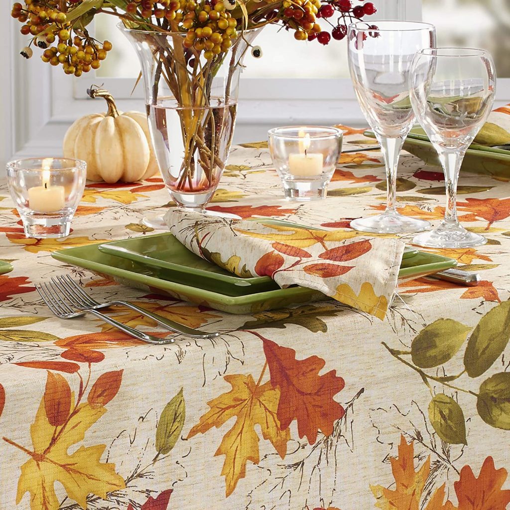 thanksgiving family dinner tablecloth