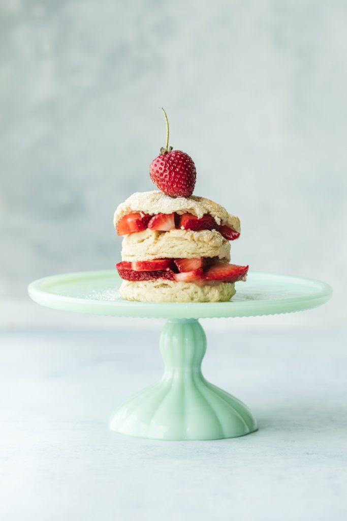 strawberry cream scone
