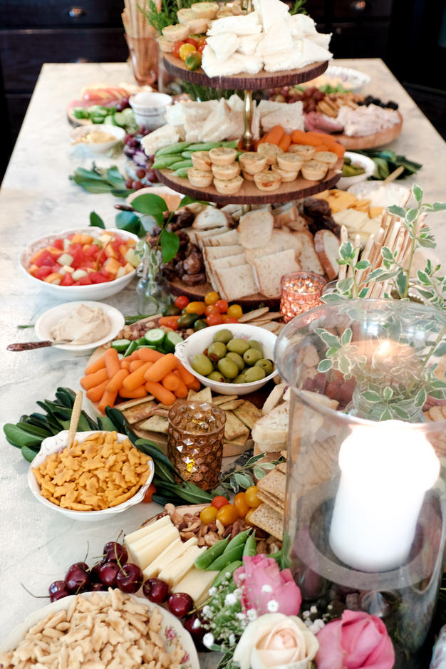 charcuterie grazing table